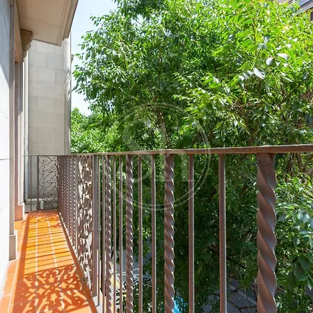 Appartement Elegant For 6 Beside Sagrada Familia *